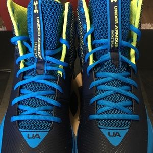 BNIB UA ROCKET Basketball Shoes